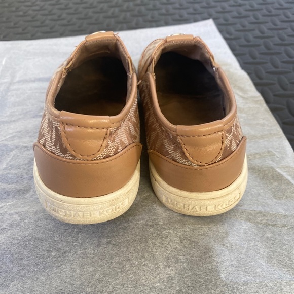 MK shoes - Picture 12 of 16